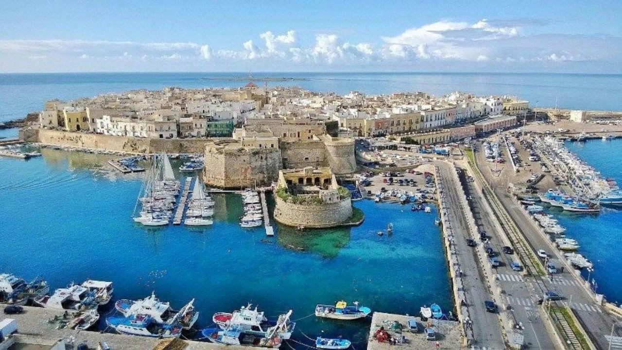 Minzoni Gallipoli Sul Mare E 130 Mt Dal Centro Eksteriør billede